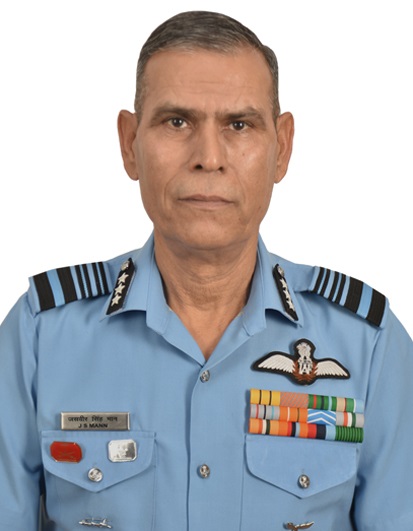 एयर मार्शल जसवीर सिंह मान ने पश्चिमी वायु कमान में वरिष्ठ एयर स्टाफ ऑफिसर का कार्यभार संभाला