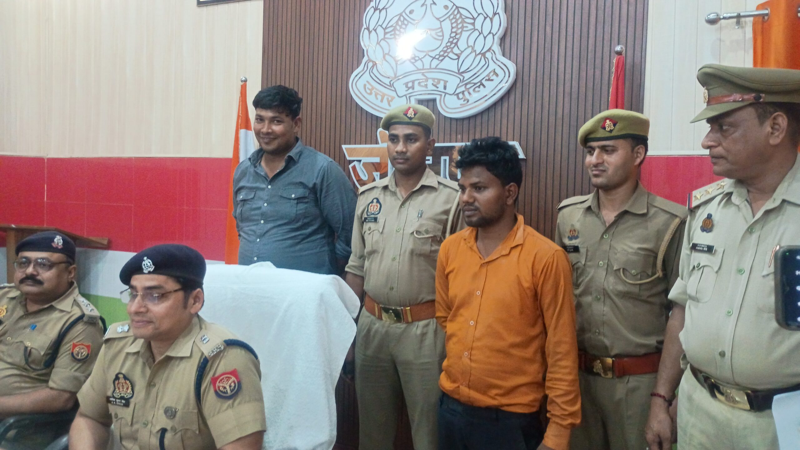 प्रेमिका को अपशब्द कहने पर की थी दोस्त की हत्या, आराेपित गिरफ्तार
