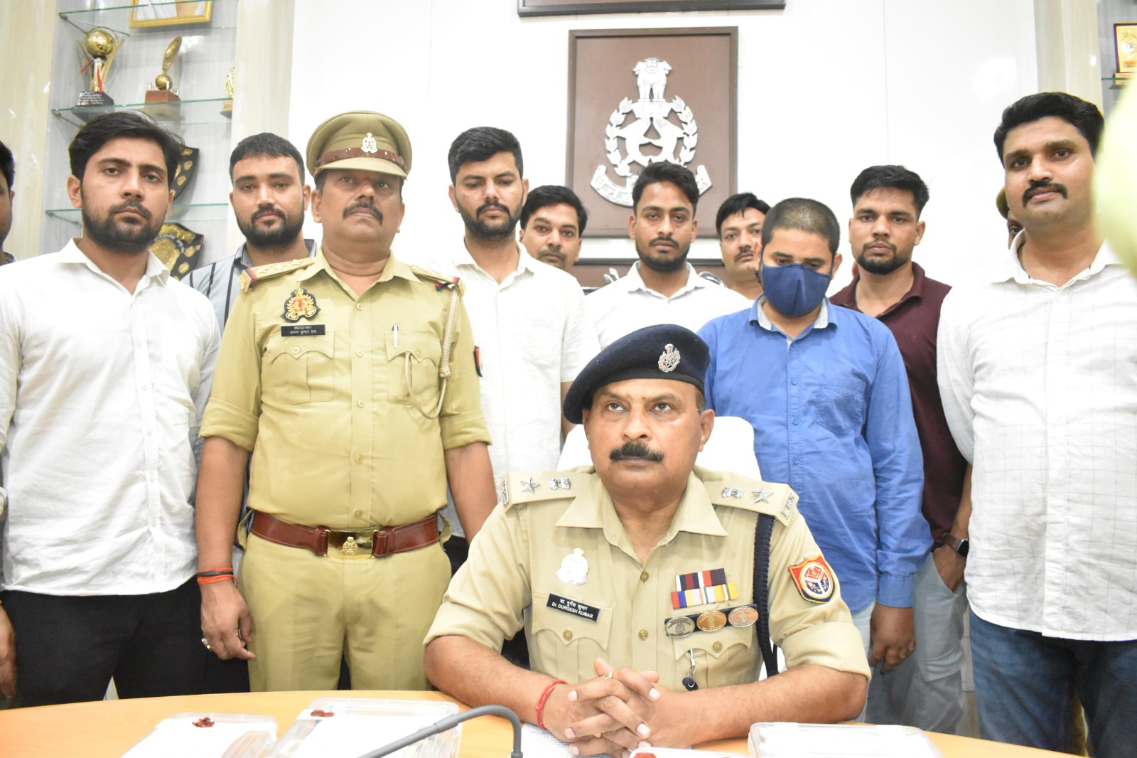 डेढ़ लाख की नकदी के साथ चाेरी का आरोपित गिरफ्तार