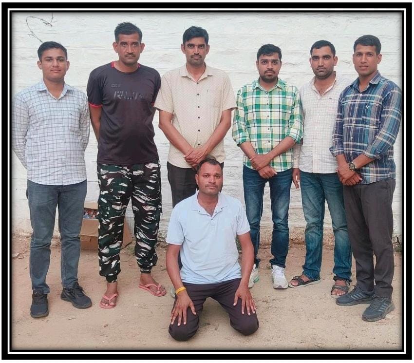 रेंज पुलिस का ऑपरेशन रमणीय : 40 हजार के इनामी तस्कर को पकड़ा